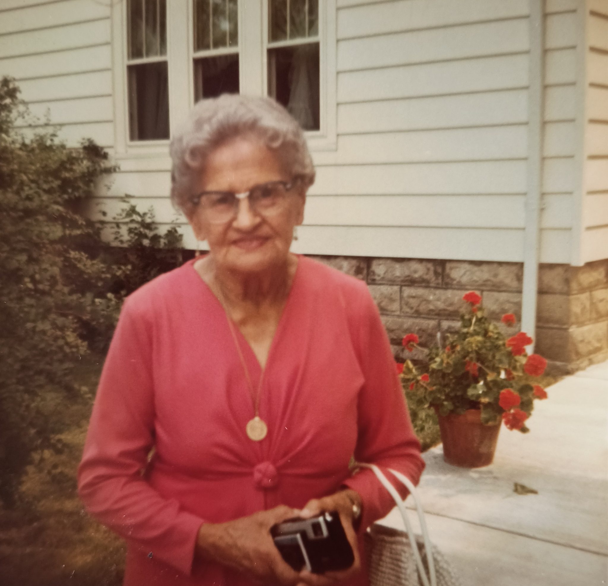 Hattie Geraldson, Grandmother, 1892-1978 – Living Recipes